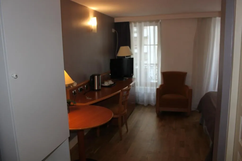 Hotel Metropolitain Paris