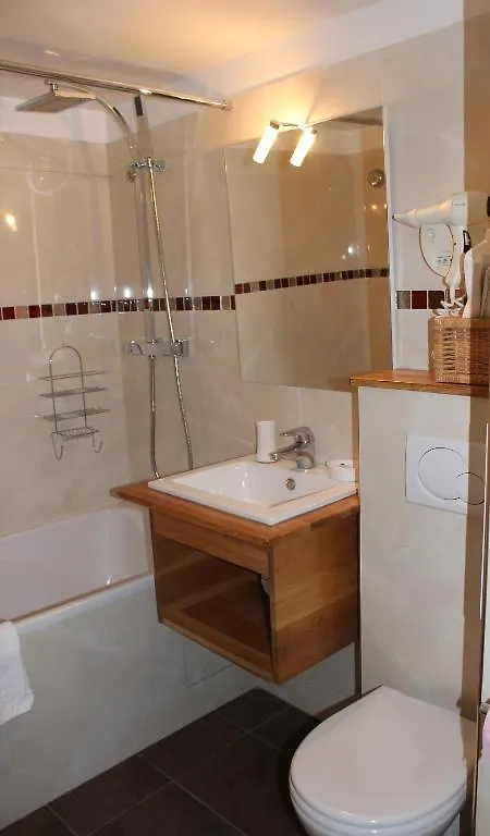 ***  Hotel Metropolitain Paris France